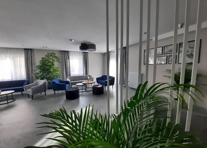 לינה וארוחת בוקר Bialy Dworek ויסלאו